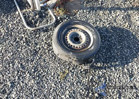 2001 Chrysler Town & Country Lx z USA, uszkodzony, nr VIN 2C4GP44G01R181665